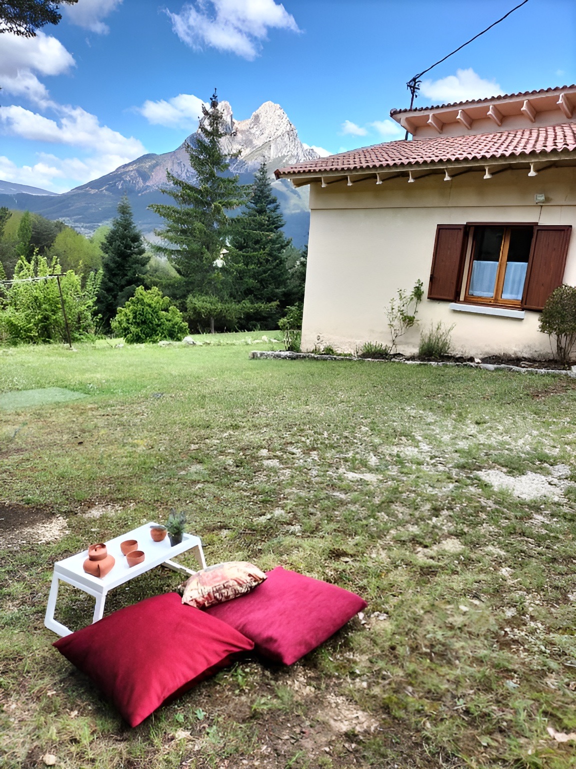 El jardí amb vistes al Pedraforca